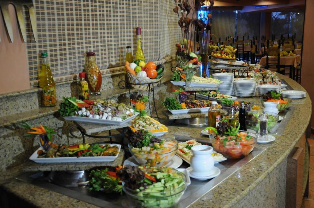 Africana Hotel & Spa Qaryat Shakush Bagian luar foto