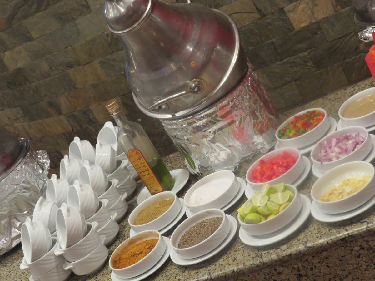 Africana Hotel & Spa Qaryat Shakush Bagian luar foto