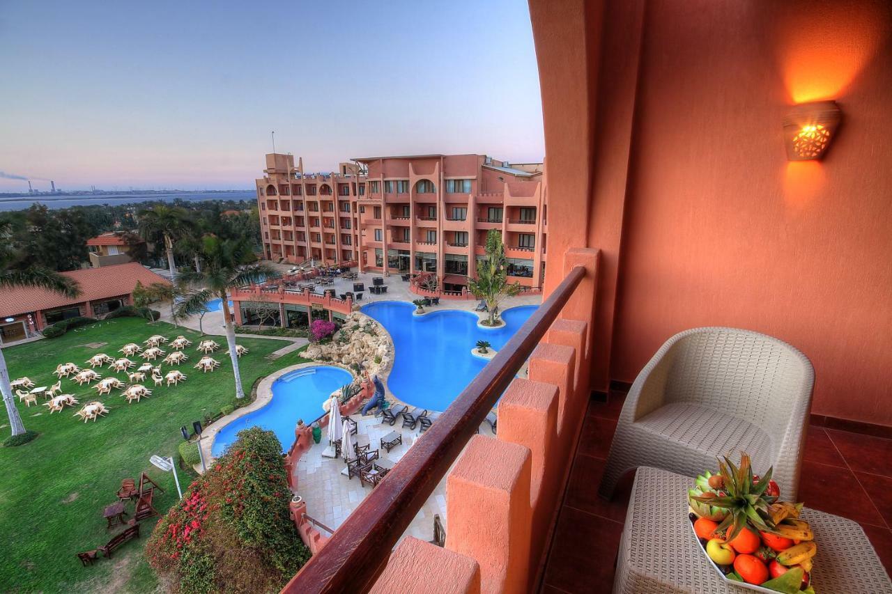 Africana Hotel & Spa Qaryat Shakush Bagian luar foto